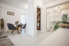 Luxury Designer Apartment - Romanescu Park - Image 5