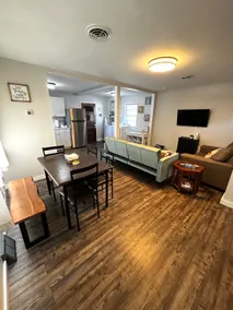 The Hive - Fenced Yard, Pet Friendly w/Game Cabin - Image 2