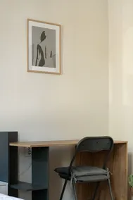 Apartment with a beautiful view of the park! It has A/C. - Image 3