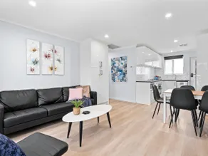 Hectorville Luxe Haven Suite - Image 2
