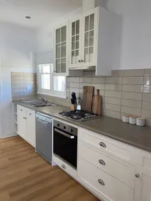 Three Bedroom Home in Golden Square - Image 5