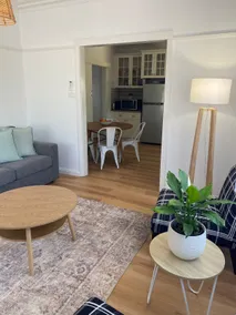 Three Bedroom Home in Golden Square - Image 2