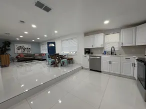 Palmetto Breeze-Coastal Retreat-Close to Beach - Image 3