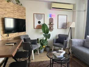 Chic Retro Apartment in Cihangir - Image 3