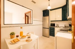 Premium Center 50 m from Corte Ingles for up to 6 people, Quiet - Image 2