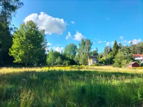 Villa in a quiet area close to nature, the lake, and the city - Image 4