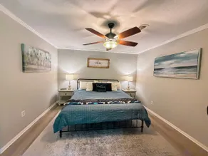 Waterfront Cabin| Fish| Game Room|Hot Tub|Sleeps 8 - Image 4