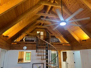 Beautiful log cabin - Image 4