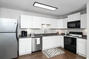 Power and Water - Oxford Condo~Walk to Campus - Image 3