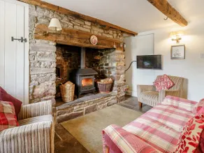 2 Bed in Crickhowell oc-bn023 - Image 3