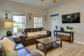 South Padre Island Condo w/ Shared Outdoor Pool! - Image 4