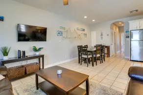 South Padre Island Condo w/ Shared Outdoor Pool! - Image 5