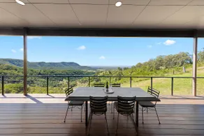 Luxury Retreat | Panoramic Views | Hunter Valley - Image 2