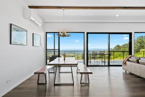 Luxury Retreat | Panoramic Views | Hunter Valley - Image 5
