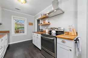 3BR 3BA Fairway Home • Dog-Friendly • Fenced Yard - Image 4