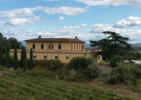 Apartment in villa Il Castellaccio - Image 2