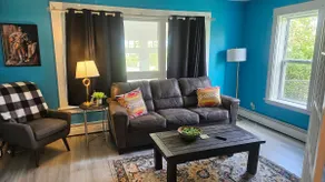 The Quiet Luxe on Jean | Spacious Central 1-Bdrm - Image 2
