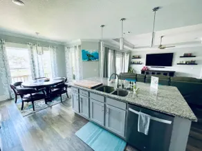 The Bayshore Retreat - lakeside, kayaks, bicycles - Image 4