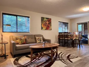 Peaceful suite near the lake - Image 2