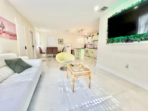 3BR Cowboy Pool - Image 5