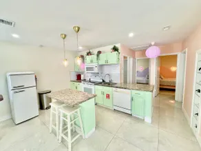 3BR Cowboy Pool - Image 3