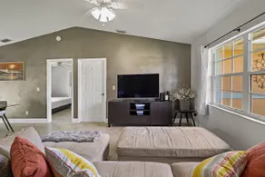 Sunset House - Image 3