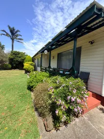 Pet Friendly, Central Location, close to Penguins - Image 2