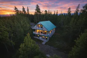 Hibernation Haven+AC+hotub+WIFI+28MlstoYellowstone - Image 3