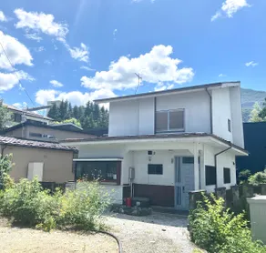 [6-Minute Walk from Yokoze Station] Entire Unit in Chichibu/Yokoze - Image 2