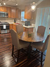 Home away from home - Image 2
