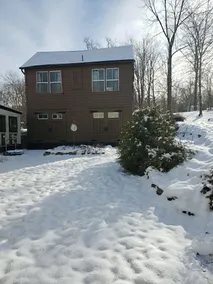 Carriage House (w/ Seasonal Heated Pool) - Image 4