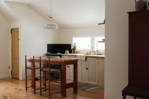 Peaceful Studio Farmstay with Cow Pasture Views - Image 4