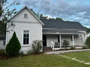 Cute cottage-historic district-hot tub - Image 3