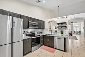 Clean, Quiet, Relaxing Gilbert Home - Image 3