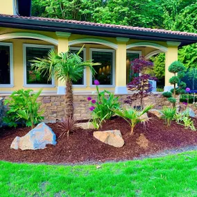 Gorgeous Mediterranean Suite - Image 3