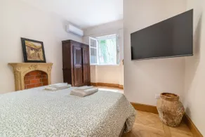 Lakefront 3 minutes from Orta, free Netflix. - Image 4
