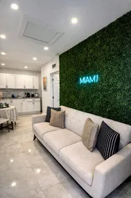 Modern King Suite • Kitchen • Free Parking - Image 4