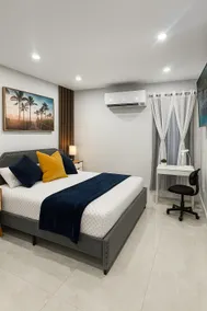 Modern King Suite • Kitchen • Free Parking - Image 3