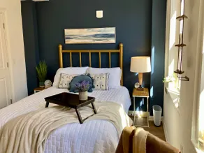 *Chic Nautical Suite Downtown-FREE Parking!* - Image 4