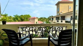 Roseneath by Akaya Collective | 2BHK w Pool & View - Image 3