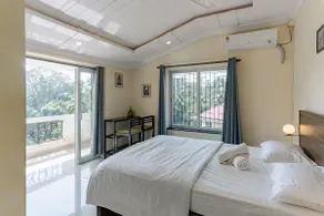*Roseneath- Spacious 2BHK w/ Pool & Green Views* - Image 5