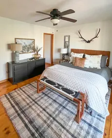 Cute 3/3 cabin: firepit, games, resort amenities! - Image 4