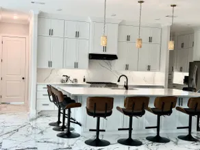 Brand new built, 5BR perfect for large groups! - Image 2