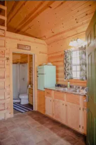 Iron Horse Moonrock Cabin 1 - Image 4