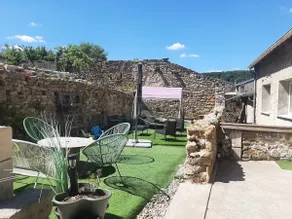 2 bedrooms, 2 bathrooms, terrace - Image 3
