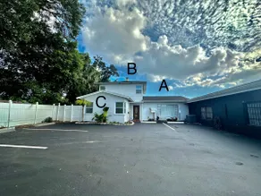420 St. Pete stay @ 420 Cottage - Image 2