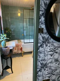 Luxurious quirky 2bedroom house - Image 3