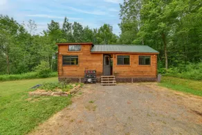 Catskills Tiny Home Cabin: Surrounded by Nature! - Image 2
