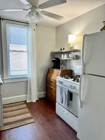 Studio on Chestnut - Image 2