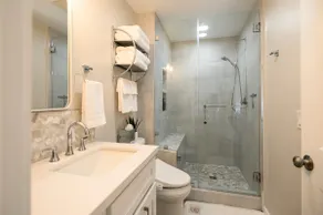 Big Oak Tree Retreat – Tranquil, Private & Scenic - Image 5
